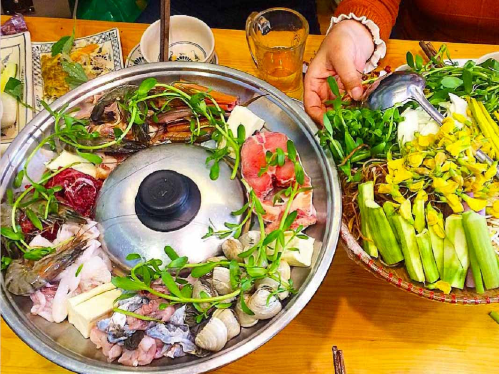 Lẩu Mắm – Hương Vị Đậm Đà Của Miền Sông Nước