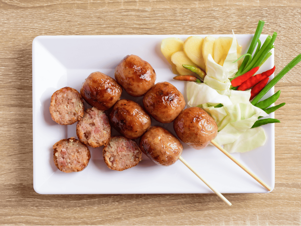 Lạp Xưởng Và Cách Phối Hợp Với Các Nguyên Liệu Khác Trong Ẩm Thực