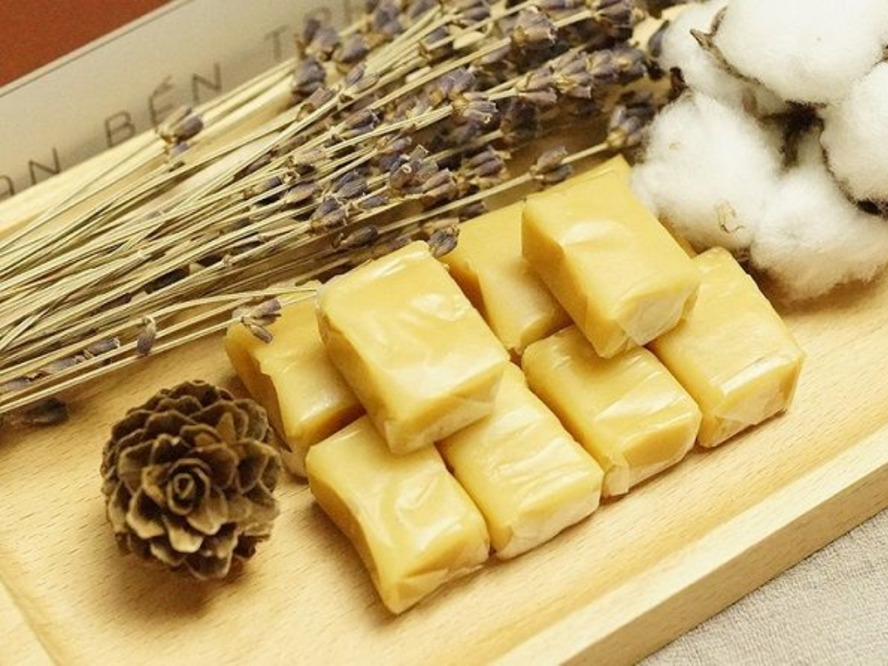 Lợi Ích Sức Khỏe Từ Món Kẹo Dừa