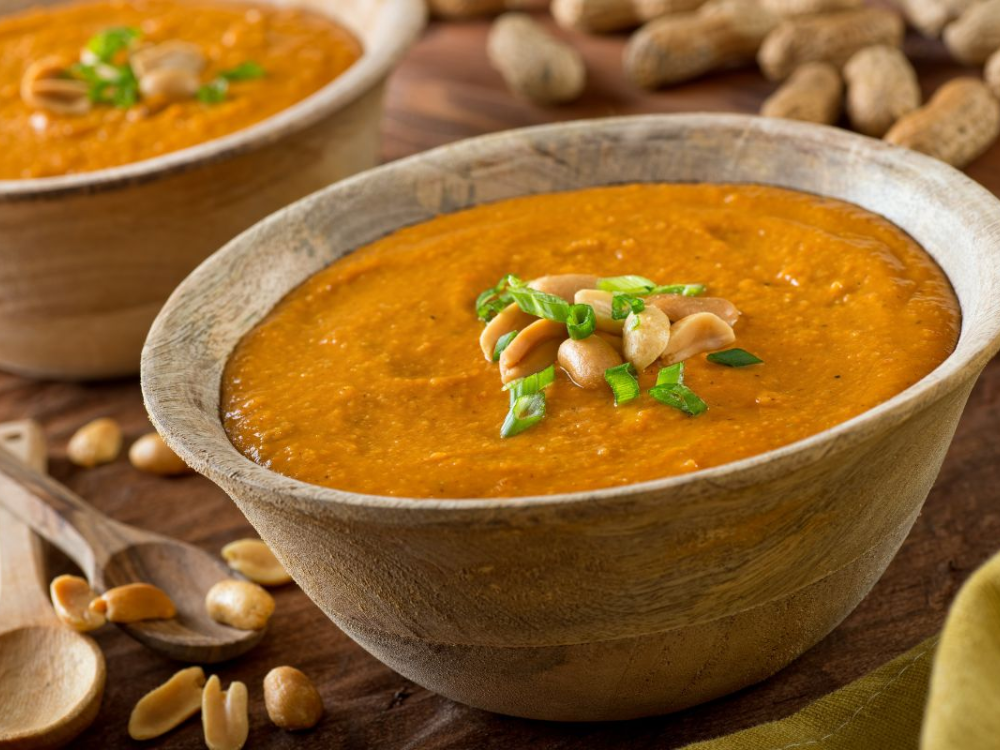 Canh bí đỏ đậu phộng 