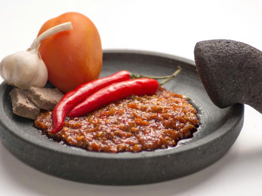 Dùng dụng cụ khô và sạch