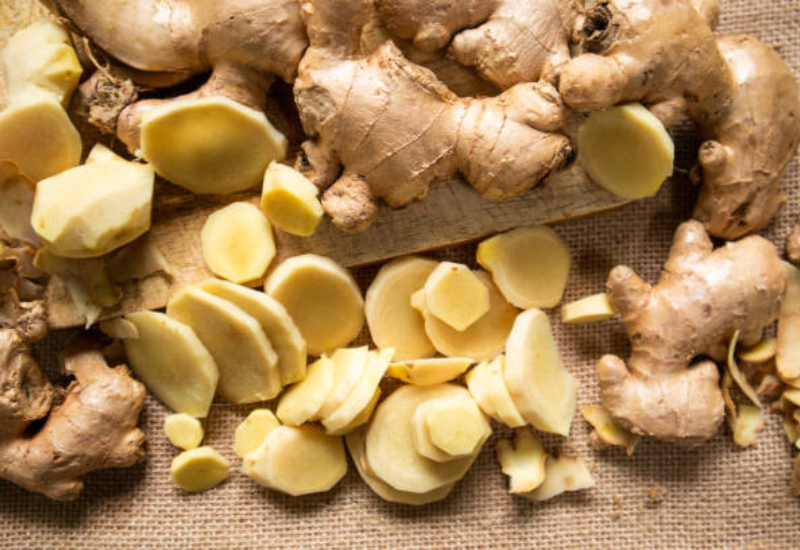 Gừng chứa gingerol, có đặc tính y học mạnh mẽ