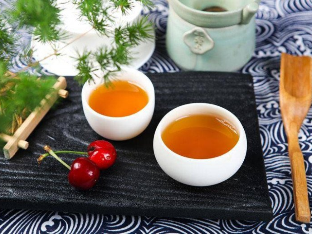 Uống trà vào buổi sáng sớm