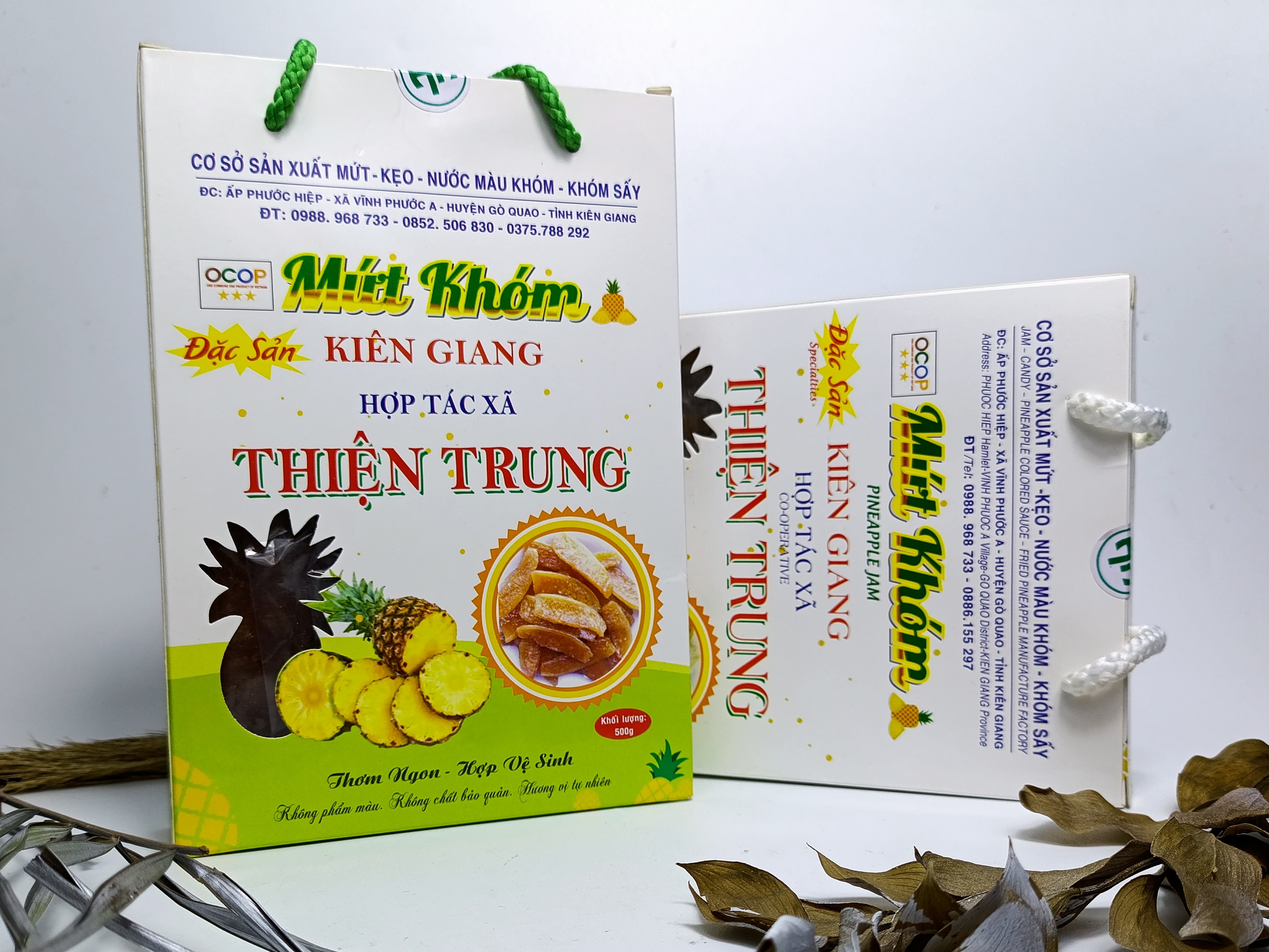 Mứt khóm Thiện Trung