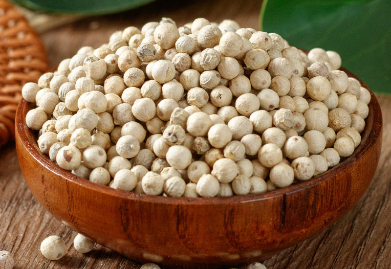 Các điều cần lưu ý khi sử dụng hạt tiêu trắng