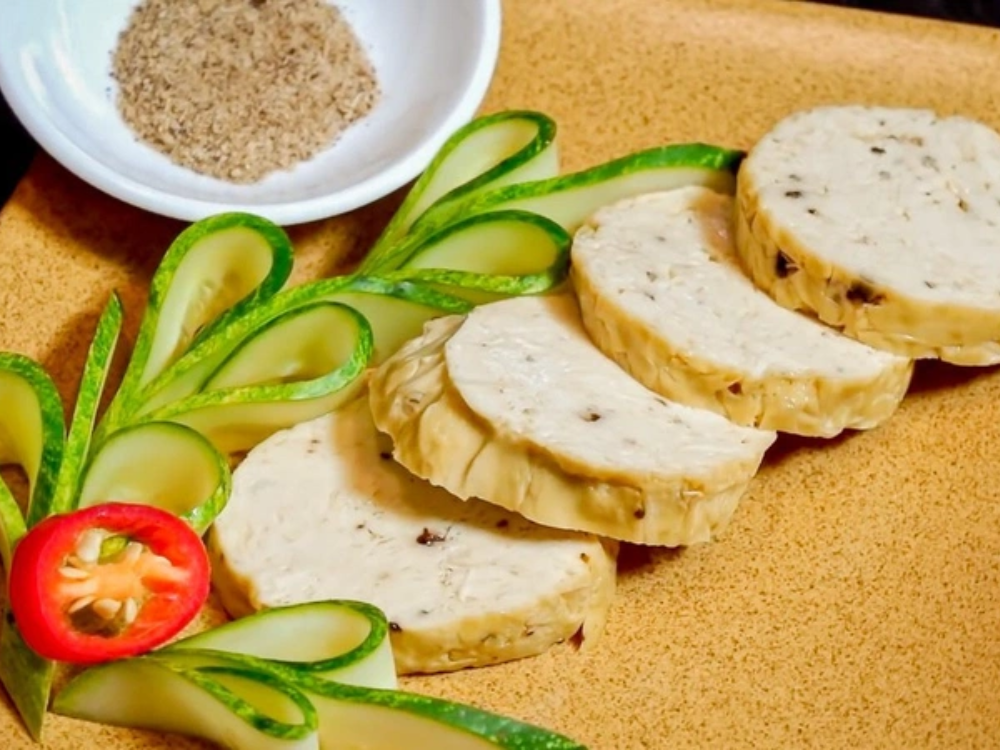 Chả Lụa Chay – Lựa Chọn Tốt Cho Người Ăn Chay & Sống Lành Mạnh