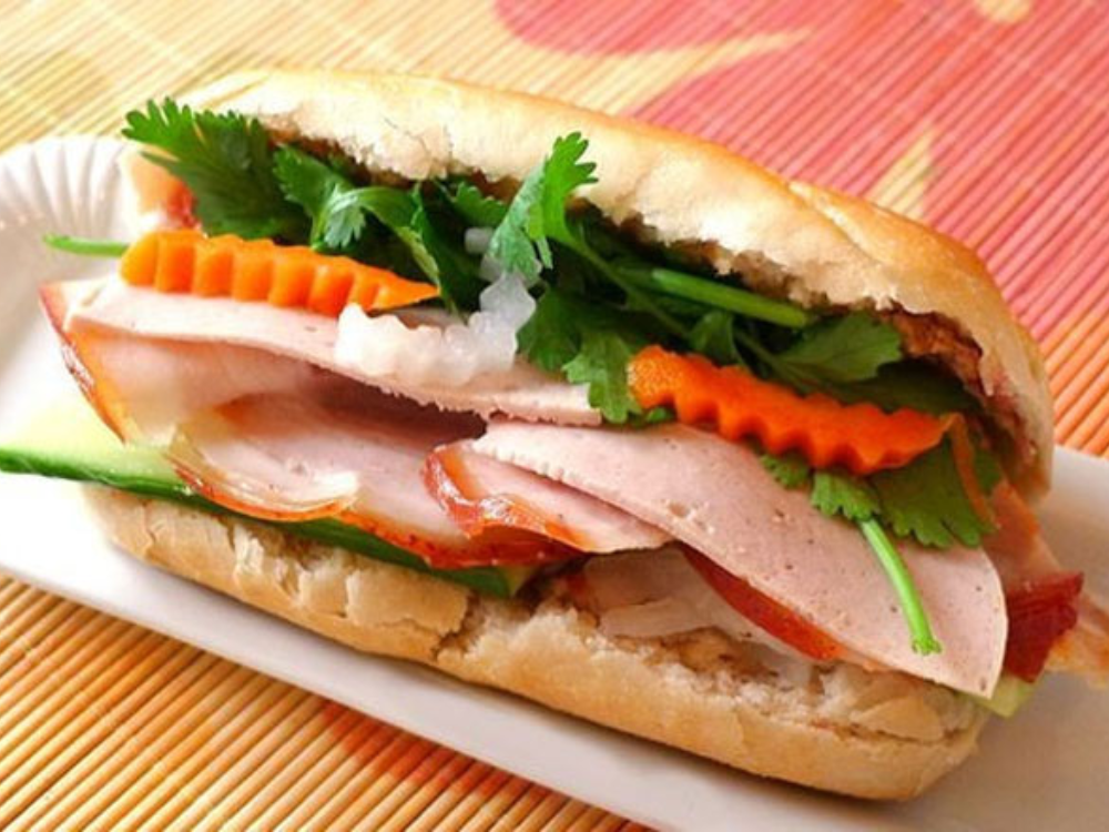 Các Món Ăn Ngon Làm Cùng Với Chả Lụa