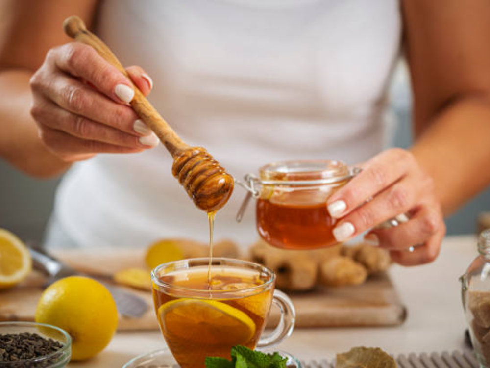Có Nên Uống Mật Ong Rừng Mỗi Ngày Không?