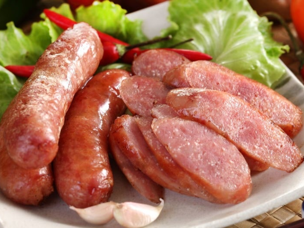 Lạp Xưởng Có Thể Đưa Vào Chế Độ Ăn Lành Mạnh Không?